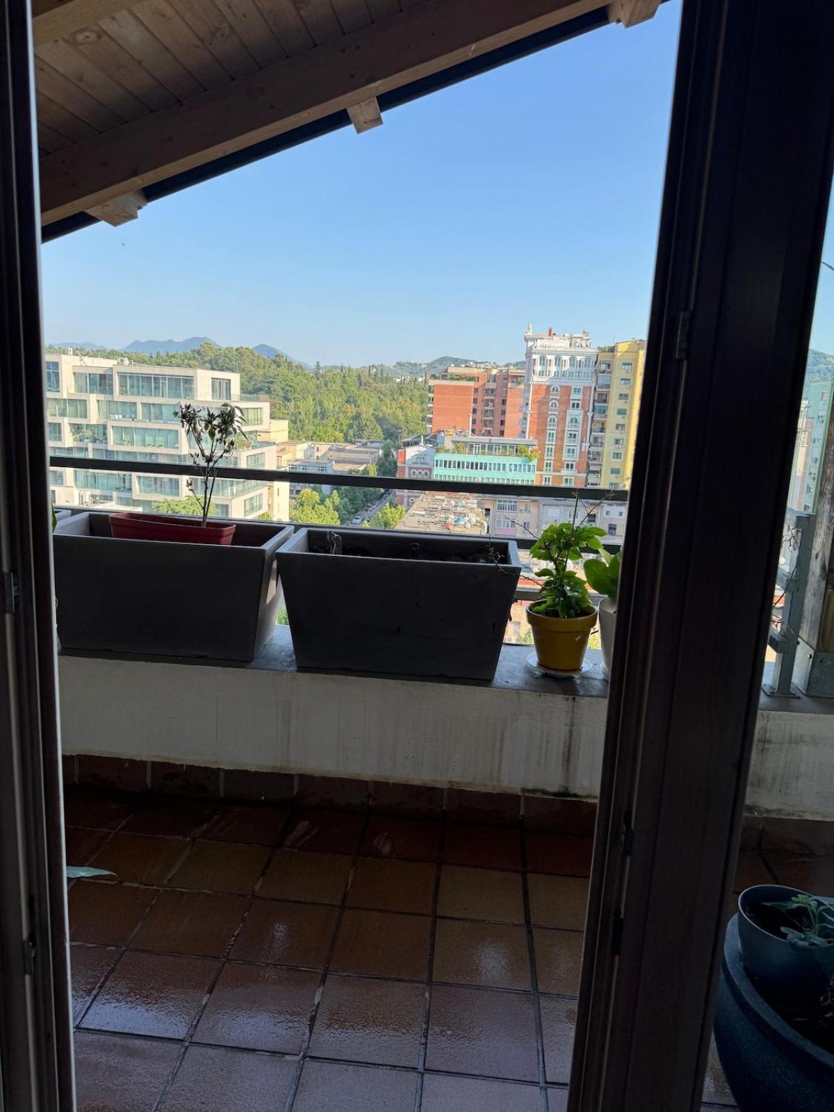 Apartment Attico Super Blloku Tirana